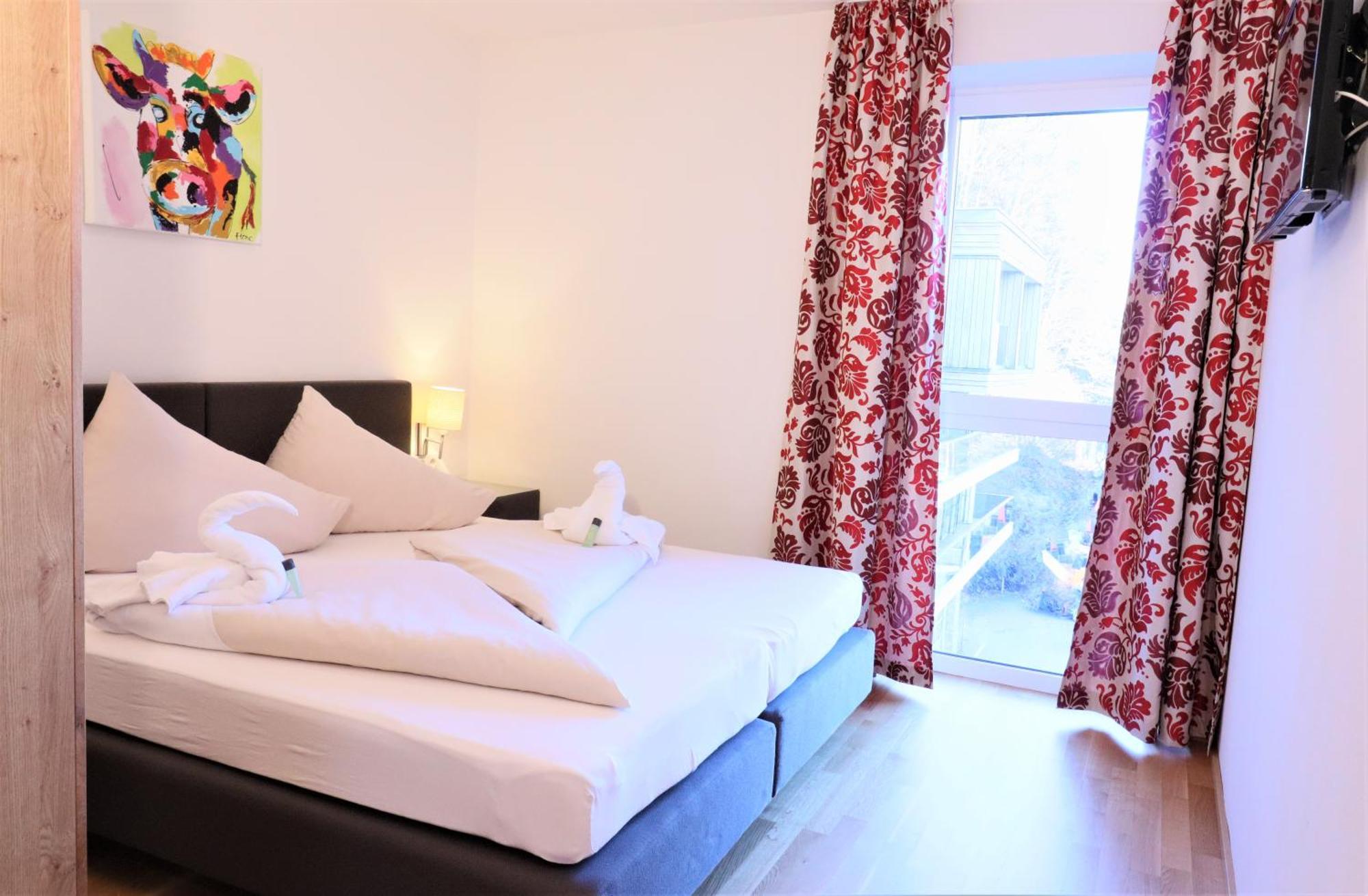 Alpin & See Resort - Pinzgau Holidays Zell am See Oda fotoğraf